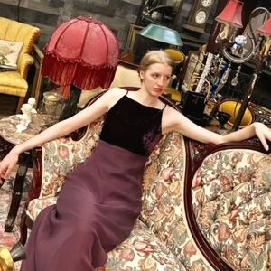 A vintage Bill Lekoff bridesmaids gown inze 8 gown.